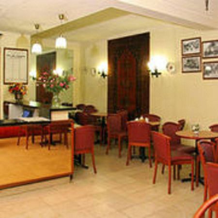 Hotel Camelia International Paris Exterior foto